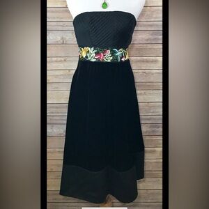 Anthropologie Floreat Black Strapless Silk Velvet Embroidered Dress size 0 NWT